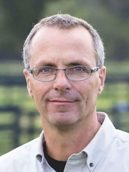 Jochen Schleese profile picture.